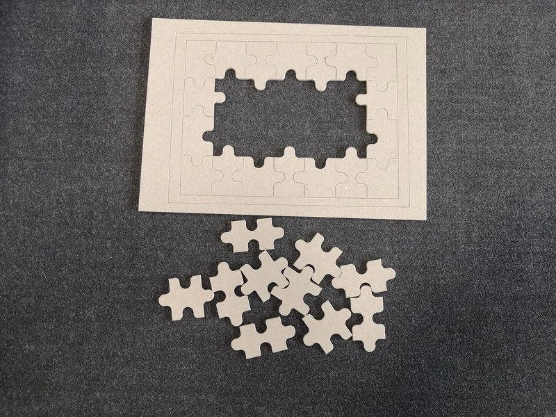 ploter tnący iEcho - puzzle