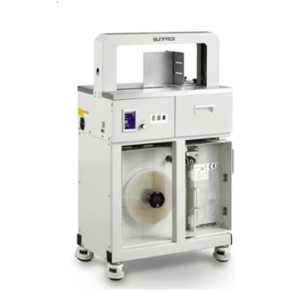 Banderolownica WK32-30C-2718 – nowoczesne rozwiązanie do pakowania, które zwiększa wydajność w drukarniach i zakładach produkcyjnych. Dzięki silnikowi prądu stałego i intuicyjnej obsłudze, maszyna zapewnia szybkie oraz precyzyjne banderolowanie różnorodnych produktów. Zintegruj ją łatwo z istniejącymi liniami produkcyjnymi i ciesz się niezawodnością oraz trwałością.