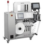 The WK06-50C-MRQ banding machine is a state-of-the-art packaging machine with vacuum feeding and built-in printer. Ideal for industries that require precision, durability and efficiency. Learn more details about this advanced machine and increase the efficiency of your production process.