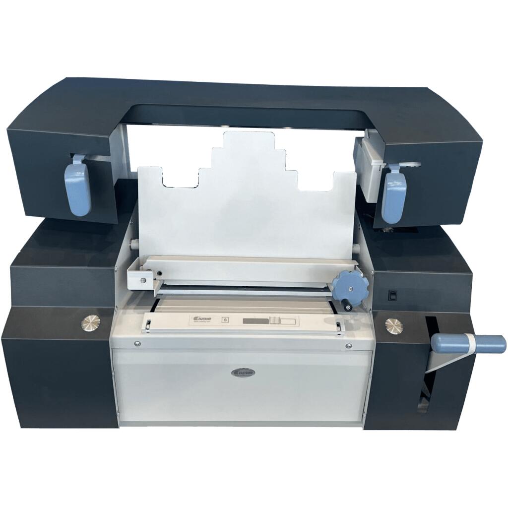 The One Handy binder is a state-of-the-art binding device that provides fast and efficient document binding. With its intuitive operation and versatility, the One Handy binder is the ideal solution for offices and print shops. Discover high quality binding!