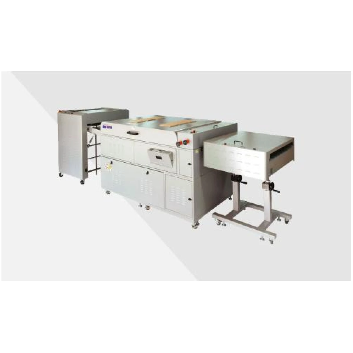 The PrintFlood 1000 varnisher is a state-of-the-art UV varnishing machine ideal for professionals in the printing industry. It offers high performance, versatility and ease of use, providing excellent results on any project.