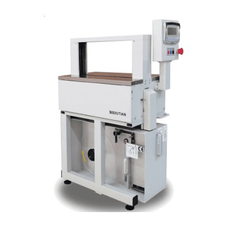 The WK02-20C-H2 banding machine is a state-of-the-art machine, ideal for printing houses and production facilities. Thanks to its easy operation, high performance and versatility, it enables efficient banding of a variety of products. Invest in the WK02-20C-H2 Banding Machine and optimize your packaging process by integrating it into your existing production line.