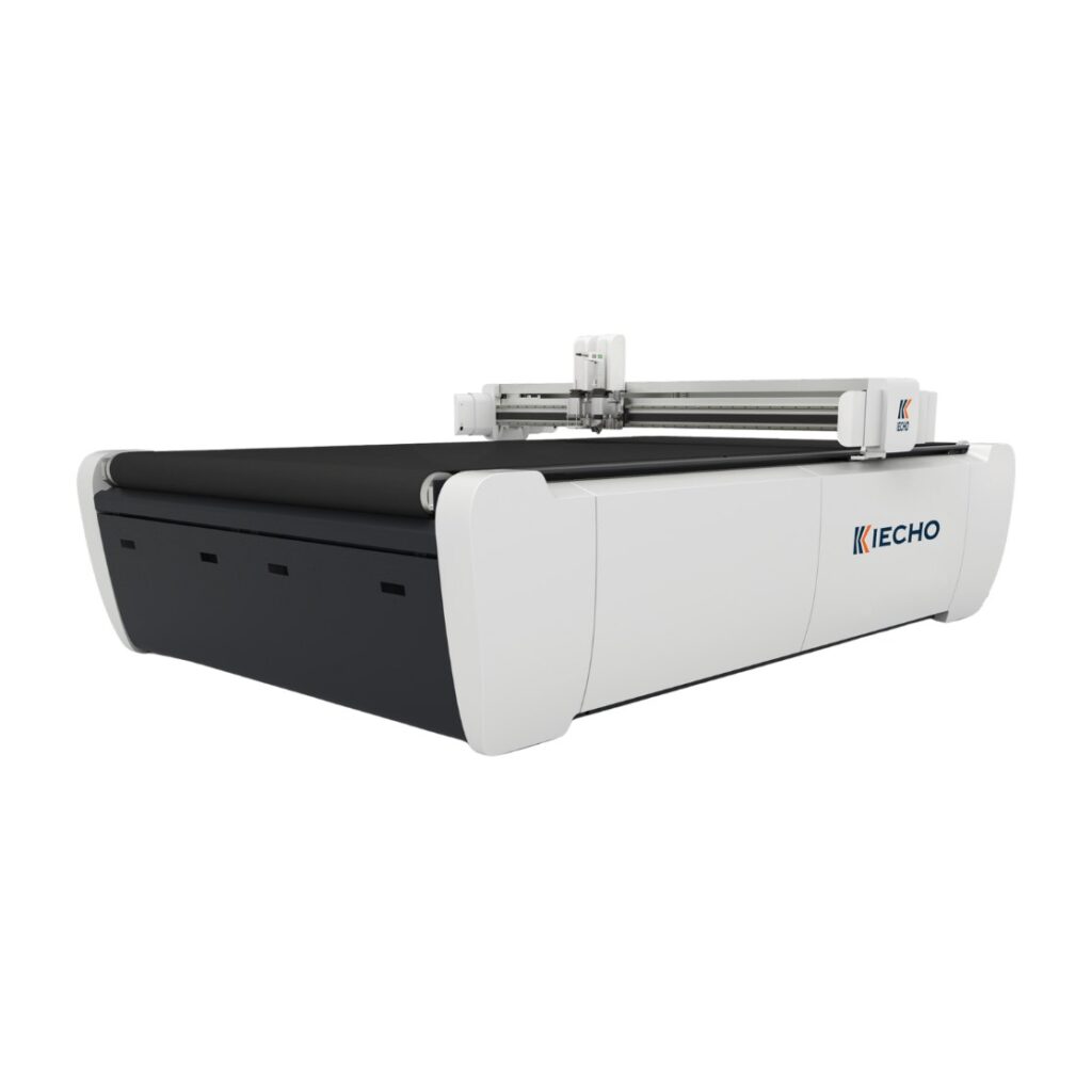 Ploter tnący iEcho BK4 do cięcia materiałów technicznych o grubości do 50 mm